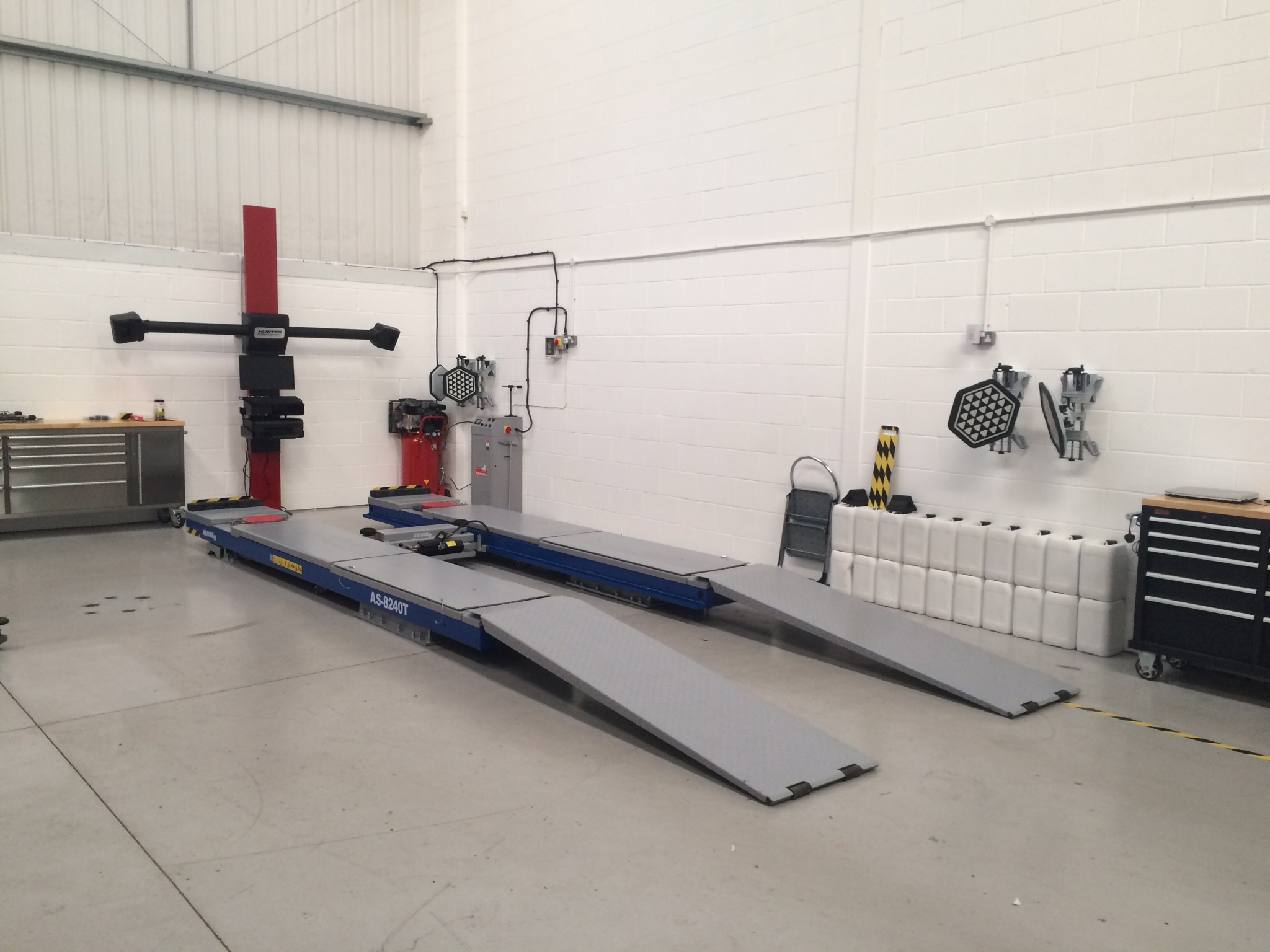 Dedicated runup ramps Derby Wheel Alignment at MGA